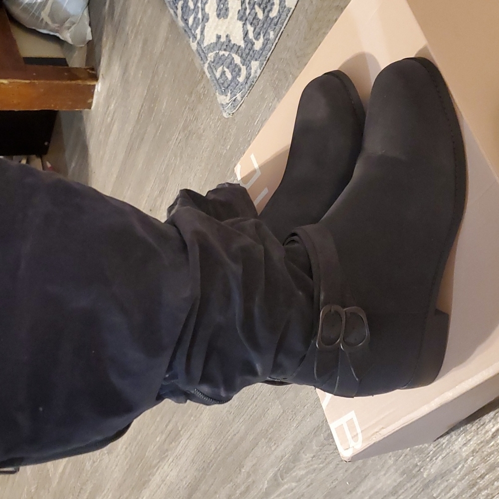 Lorena buckle boots
